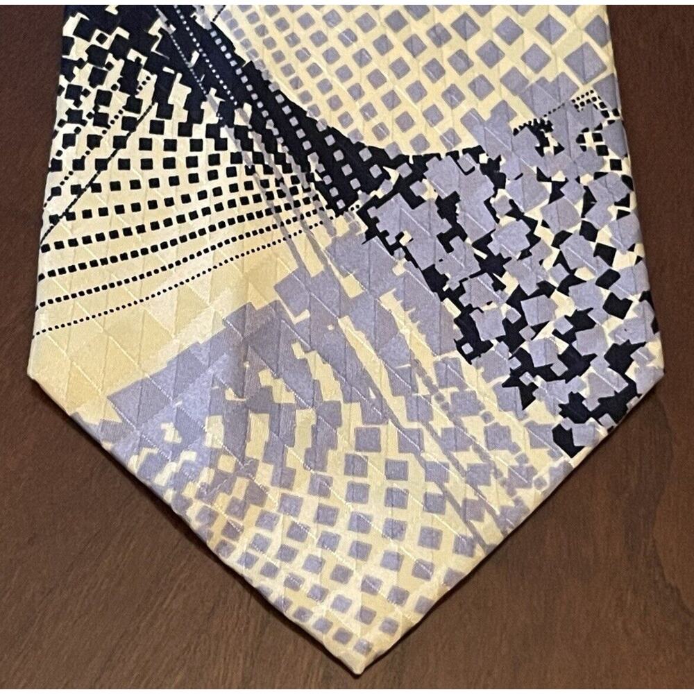 Vintage Mani Gold Gray Black Hand Made 100% Silk Men’s Neck Tie Made In Korea